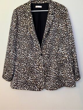 Intempo leopard print, blazer jacket, size 2X and great condition